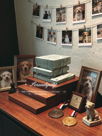 Natural Marble Veined Eternal Pet Memorial Companion Sculpture