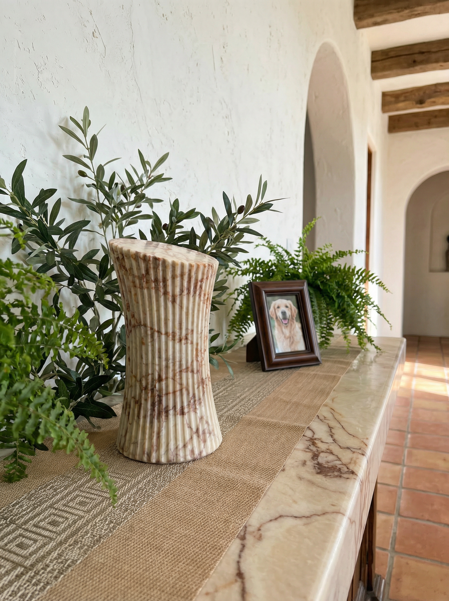 Solid Natural Marble Pet Memorial Keepsake Box, Home Decor Sculpture